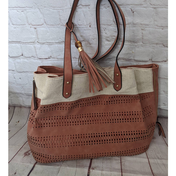 Gorgeous Gramercy & Grand‎ Vegan bag NWT $100 - Picture 1 of 6